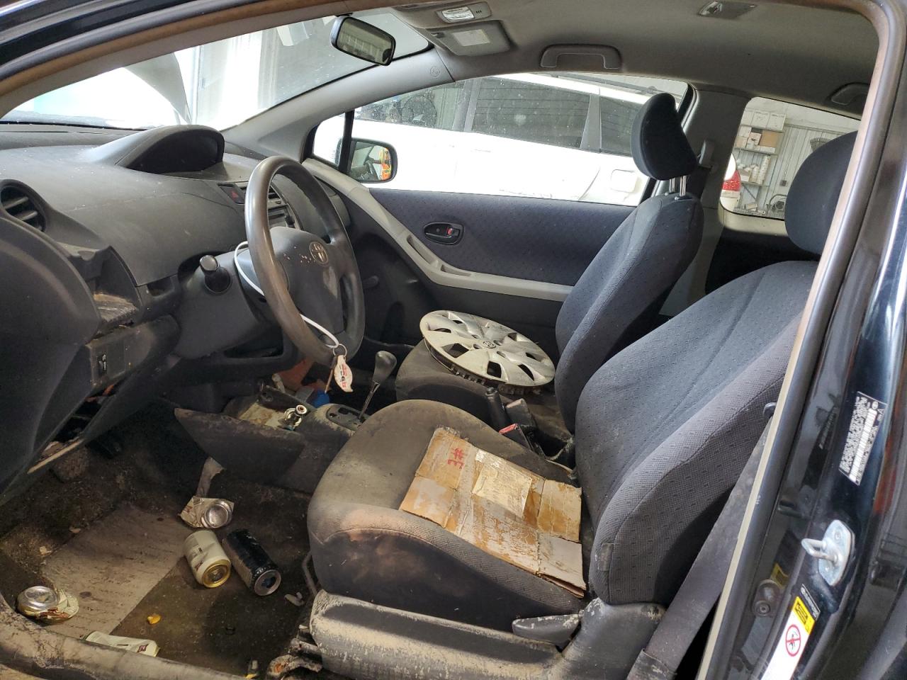 2009 Toyota Yaris VIN: JTDJT903195239891 Lot: 87282685