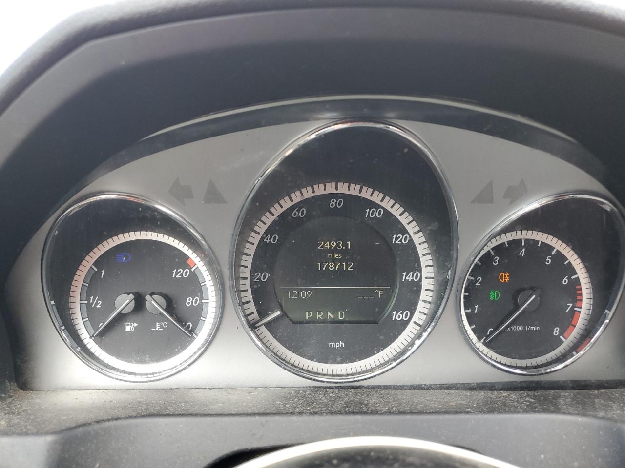 2011 Mercedes-Benz C 300 VIN: WDDGF5EBXBR164879 Lot: 90125075