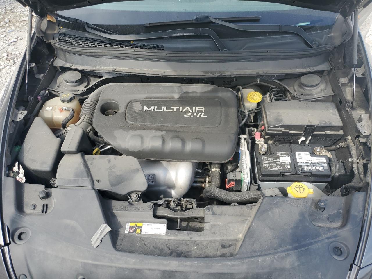 2016 Jeep Cherokee Latitude VIN: 1C4PJLCB0GW233197 Lot: 84464955