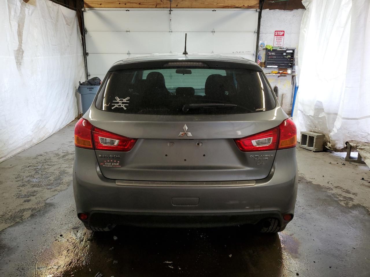 2015 Mitsubishi Outlander Sport Es VIN: 4A4AR3AW1FE046276 Lot: 84737835