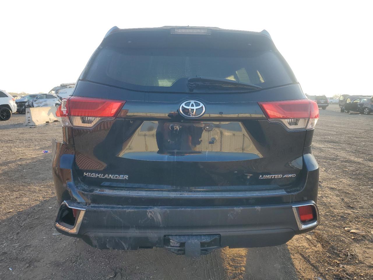 2017 Toyota Highlander Limited VIN: 5TDDZRFH7HS421411 Lot: 90605505