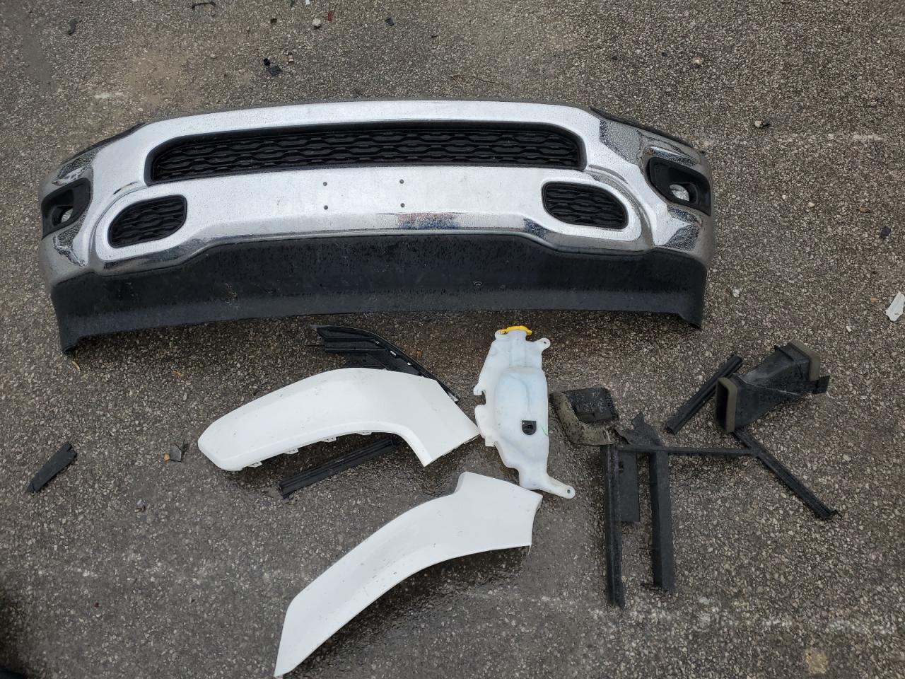 2022 Ram 1500 Big Horn/Lone Star VIN: 1C6RRFBG7NN480856 Lot: 90572115