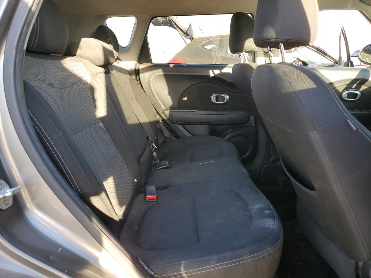 2017 Kia Soul + VIN: KNDJP3A55H7417953 Lot: 85533105