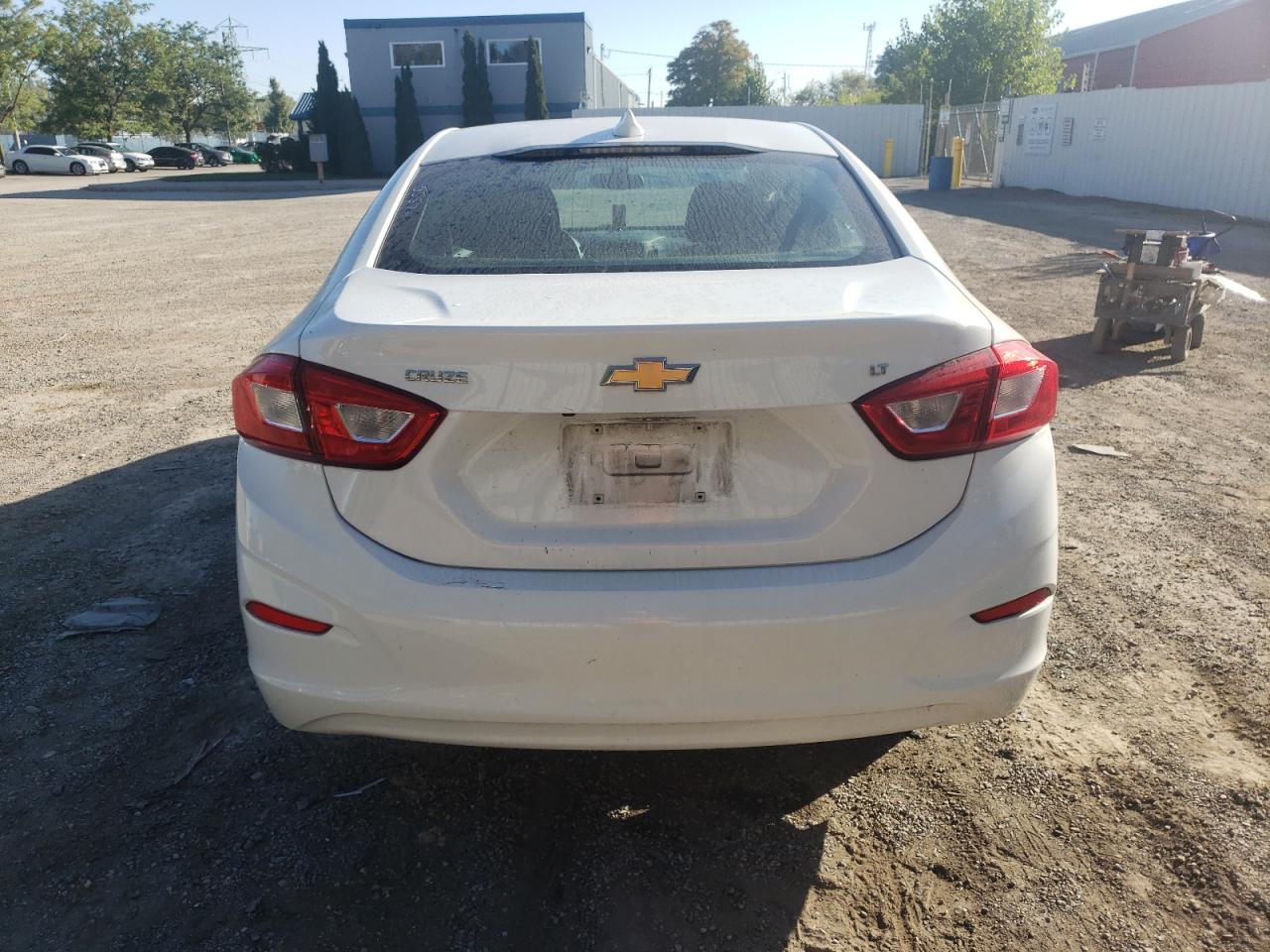 2018 Chevrolet Cruze Lt VIN: 1G1BE5SM4J7155577 Lot: 84233565