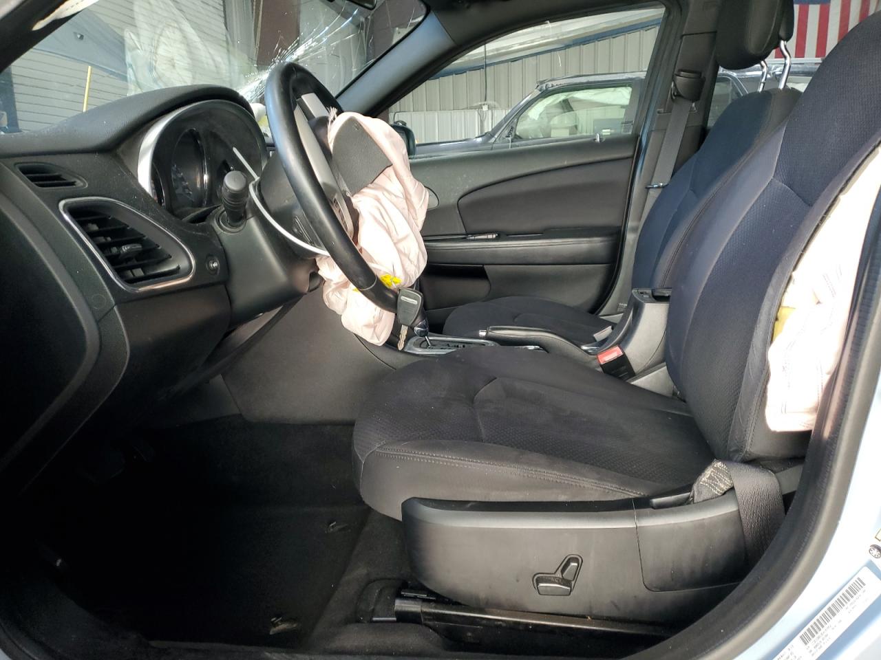 2014 Chrysler 200 Touring VIN: 1C3CCBBG3EN107052 Lot: 84816495
