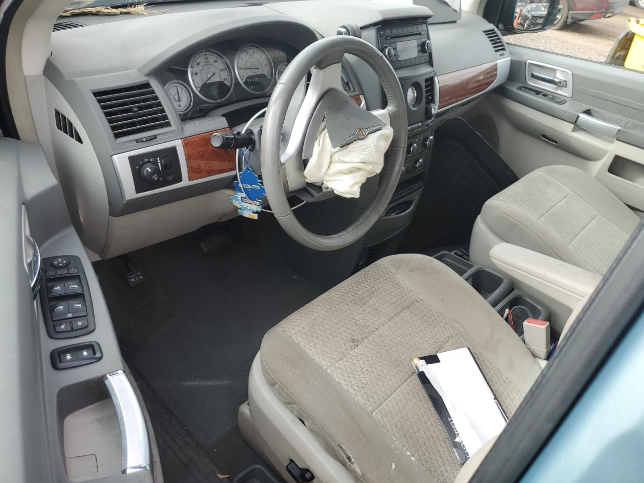 2008 Chrysler Town & Country Touring VIN: 2A8HR54P18R657199 Lot: 85649605