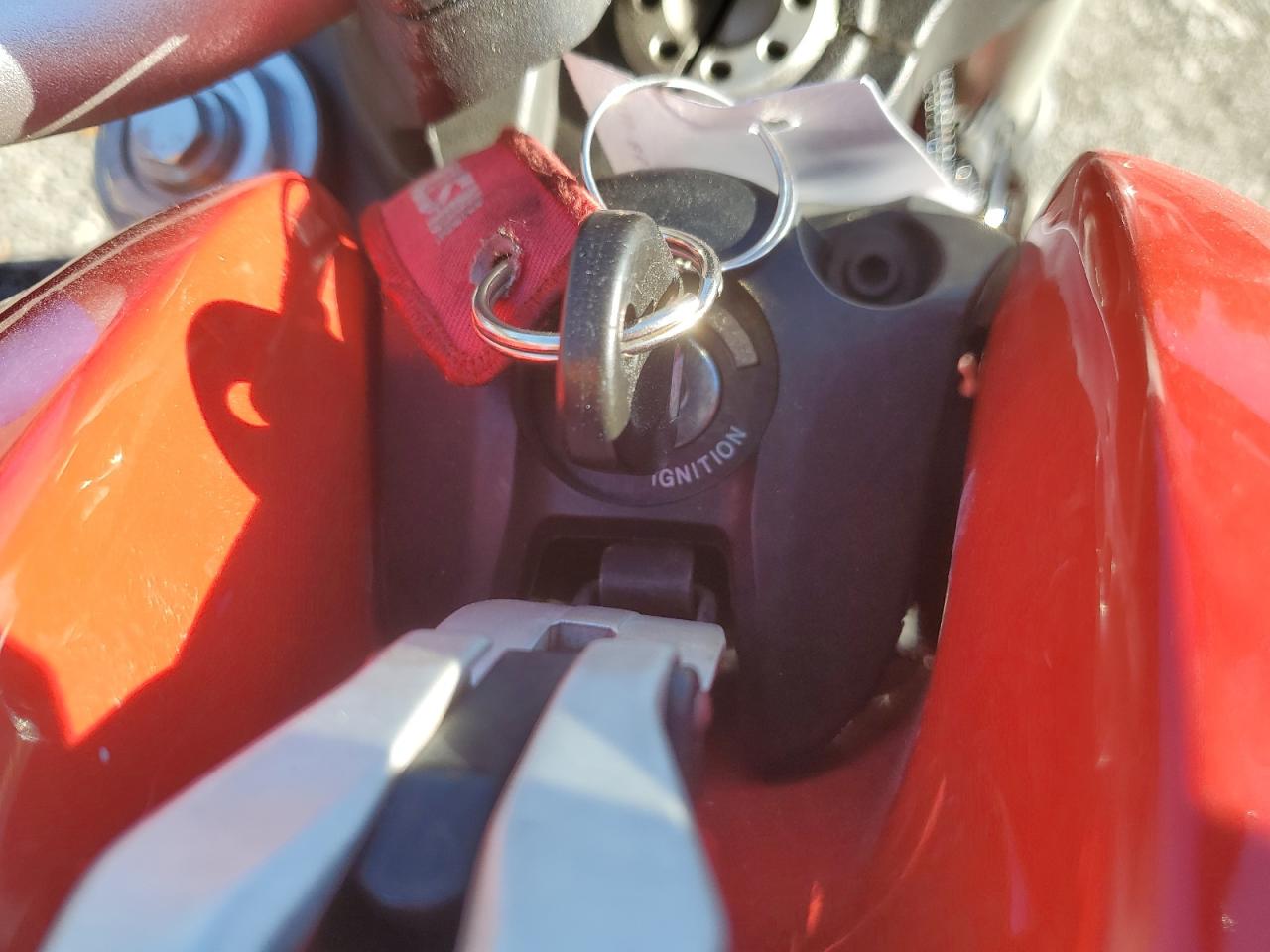 2021 Ducati Monster 1200 VIN: ZDMMACFW9MB025943 Lot: 87100725