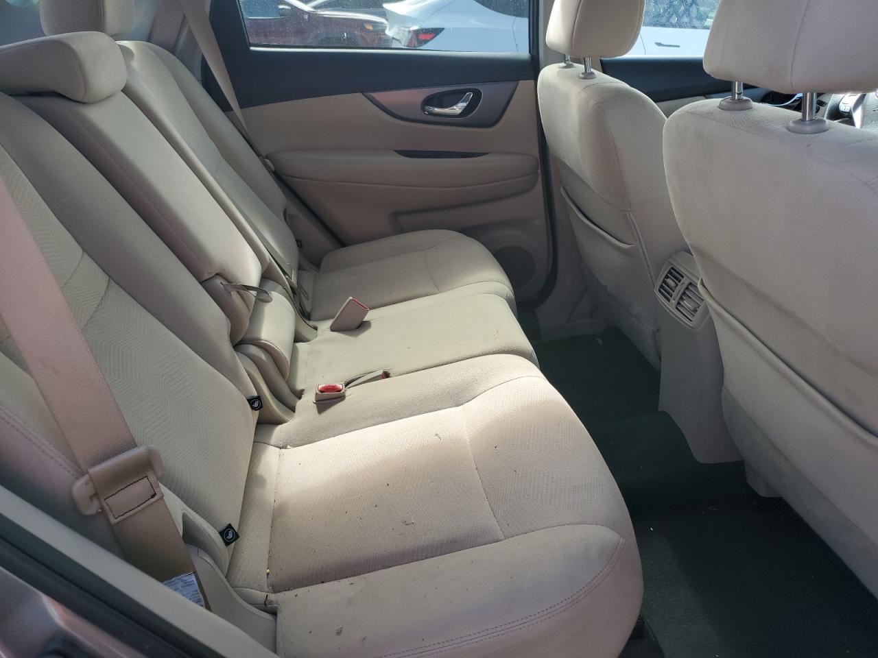 2016 Nissan Rogue S VIN: KNMAT2MT9GP598537 Lot: 85136145