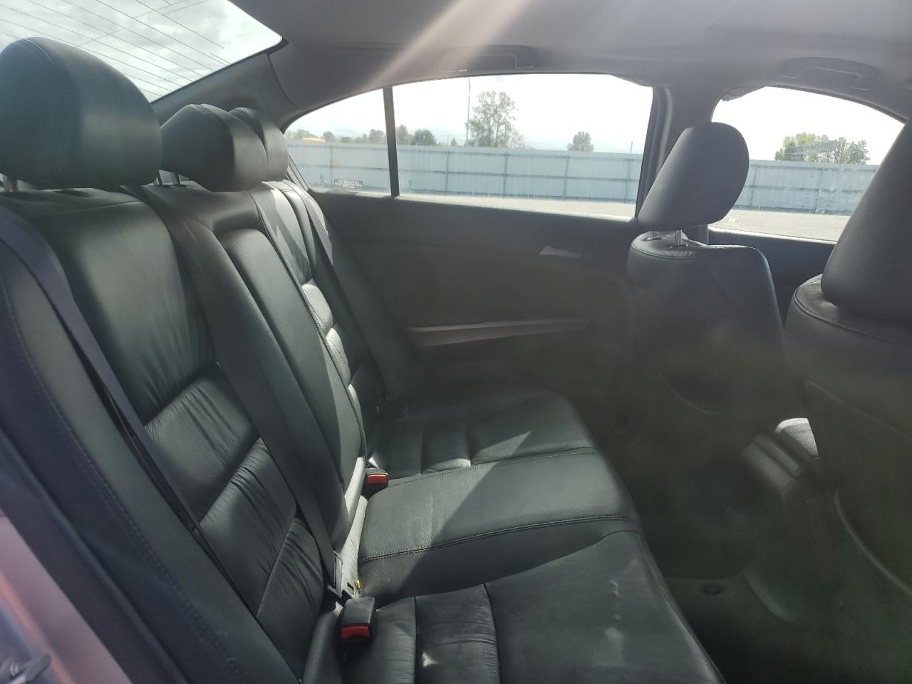 2008 Honda Accord Exl VIN: 1HGCP26858A015151 Lot: 85286615