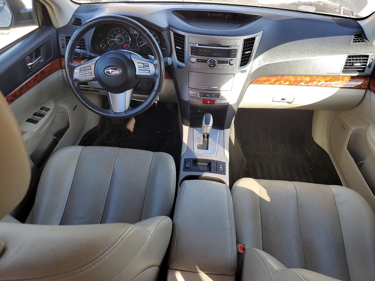 2011 Subaru Outback 3.6R Limited VIN: 4S4BREJC8B2422220 Lot: 81953275