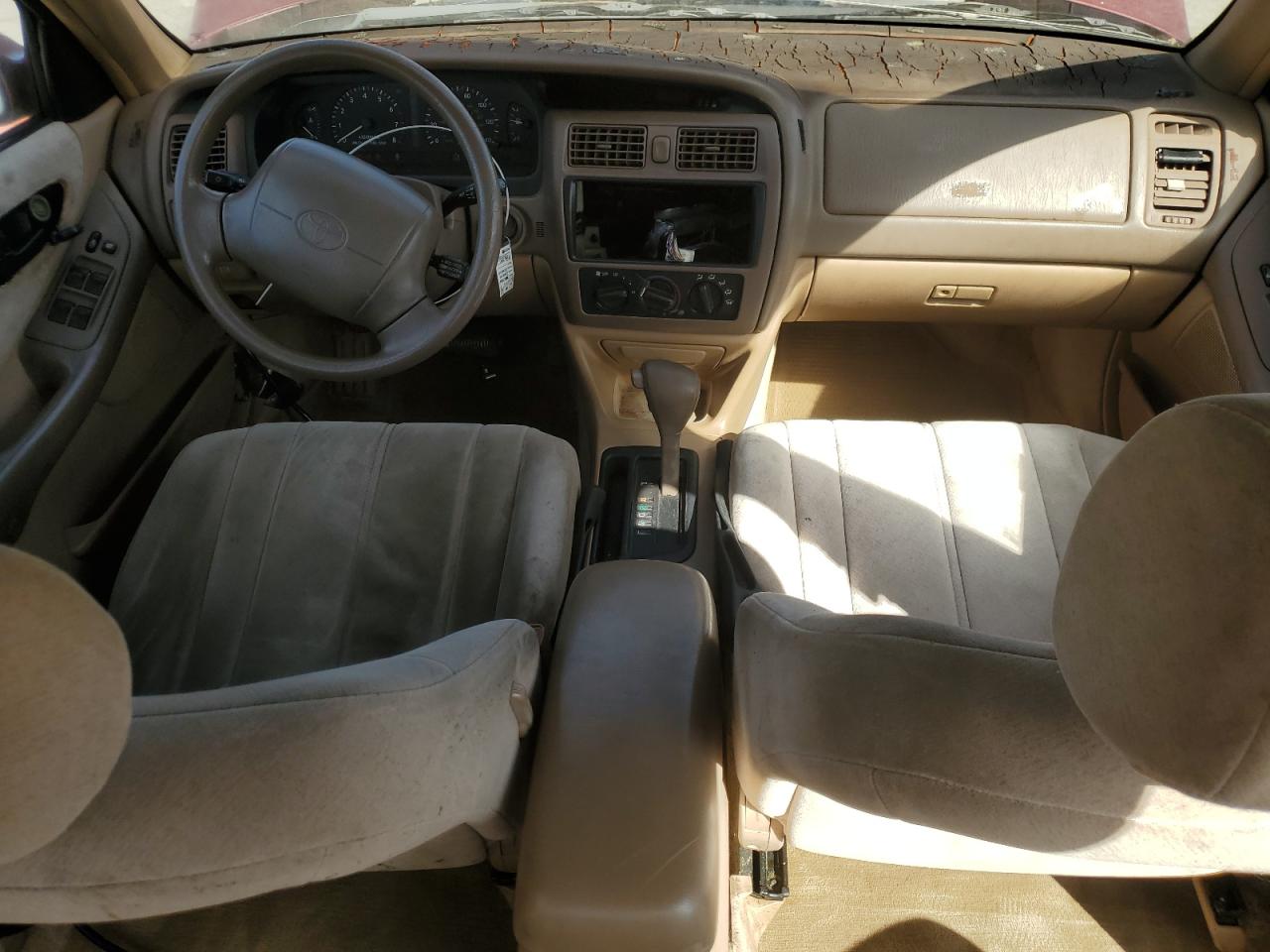 1995 Toyota Avalon Xl VIN: 4T1GB10E8SU025469 Lot: 86640255