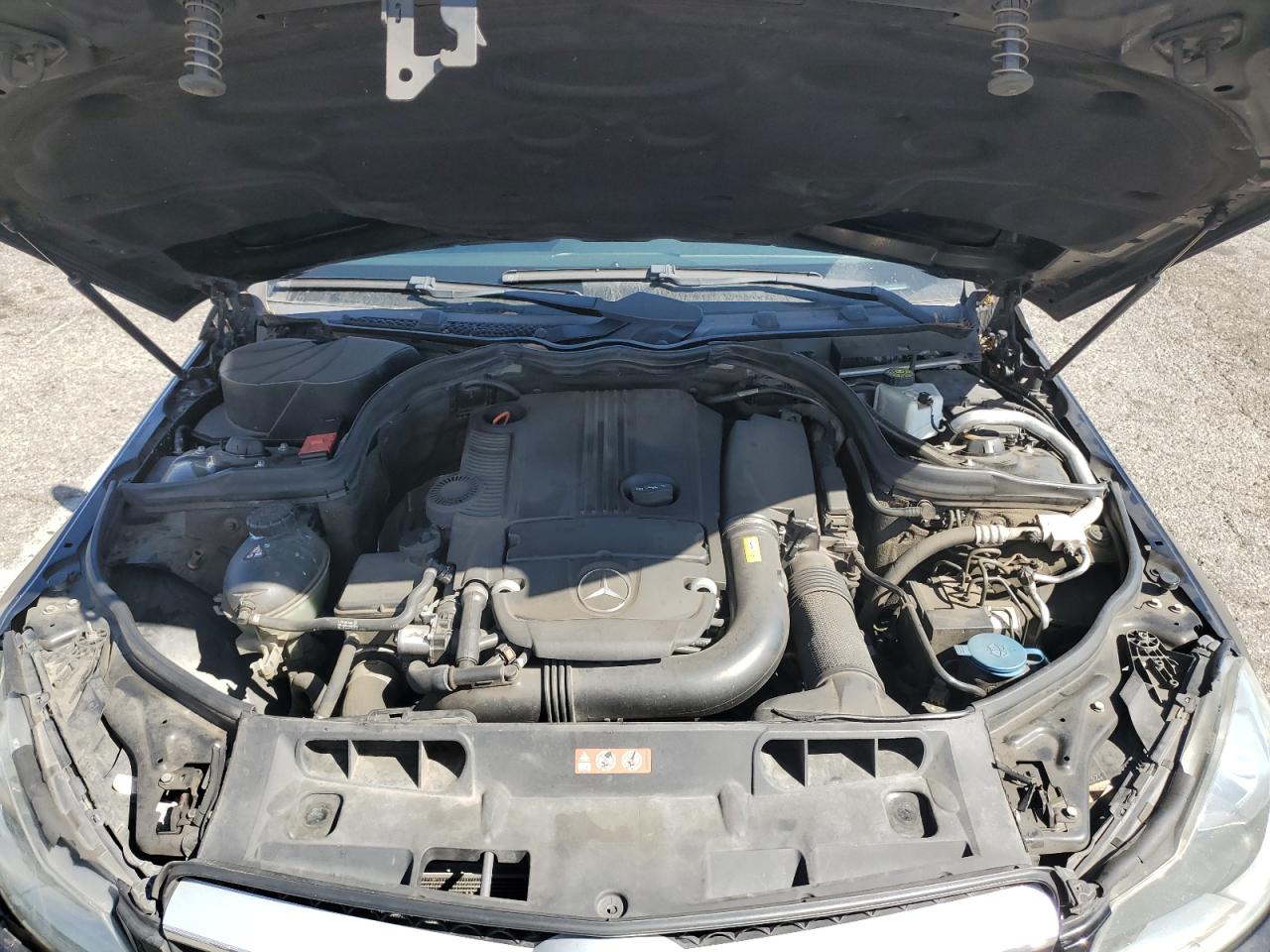 2012 Mercedes-Benz C 250 VIN: WDDGJ4HB3CF886234 Lot: 82045185