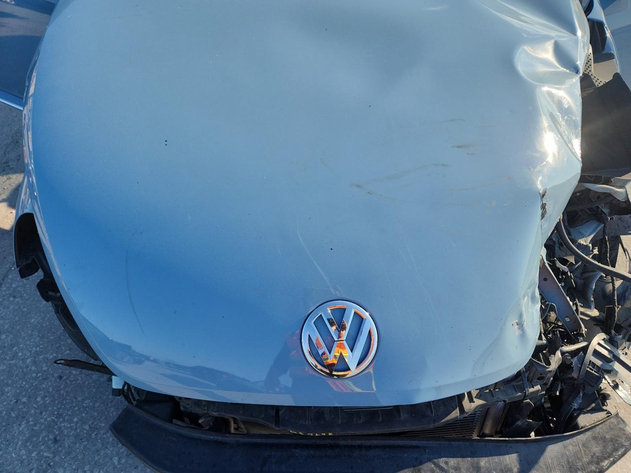 2013 Volkswagen Beetle VIN: 3VW5X7AT7DM831918 Lot: 84798355