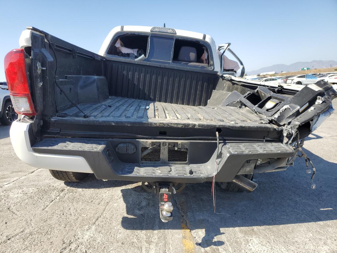 2018 Toyota Tacoma Double Cab VIN: 3TMDZ5BN7JM054259 Lot: 85709675