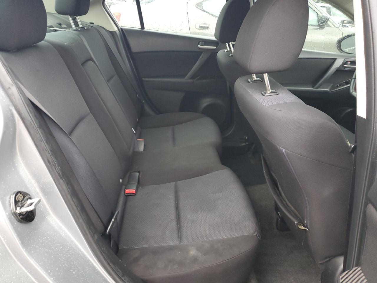 2011 Mazda 3 I VIN: JM1BL1VG2B1406869 Lot: 86671195