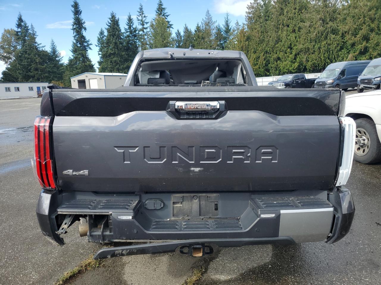 2024 Toyota Tundra Crewmax Limited VIN: 5TFJA5EC1RX020943 Lot: 82003205