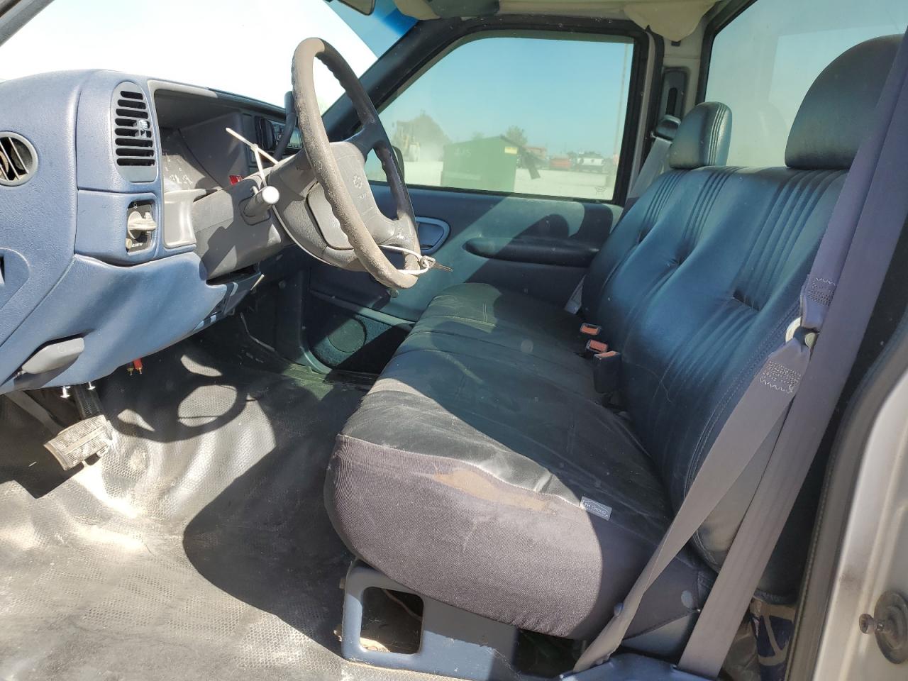 1996 Chevrolet Gmt-400 C1500 VIN: 1GCEC14W9TZ157429 Lot: 81802335