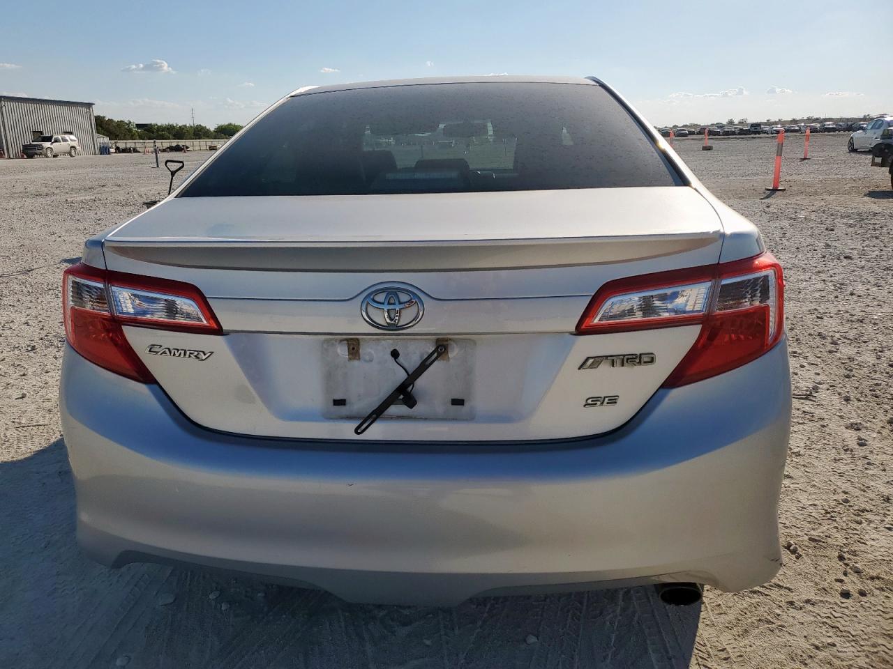 2014 Toyota Camry L VIN: 4T1BF1FK6EU748818 Lot: 86466445