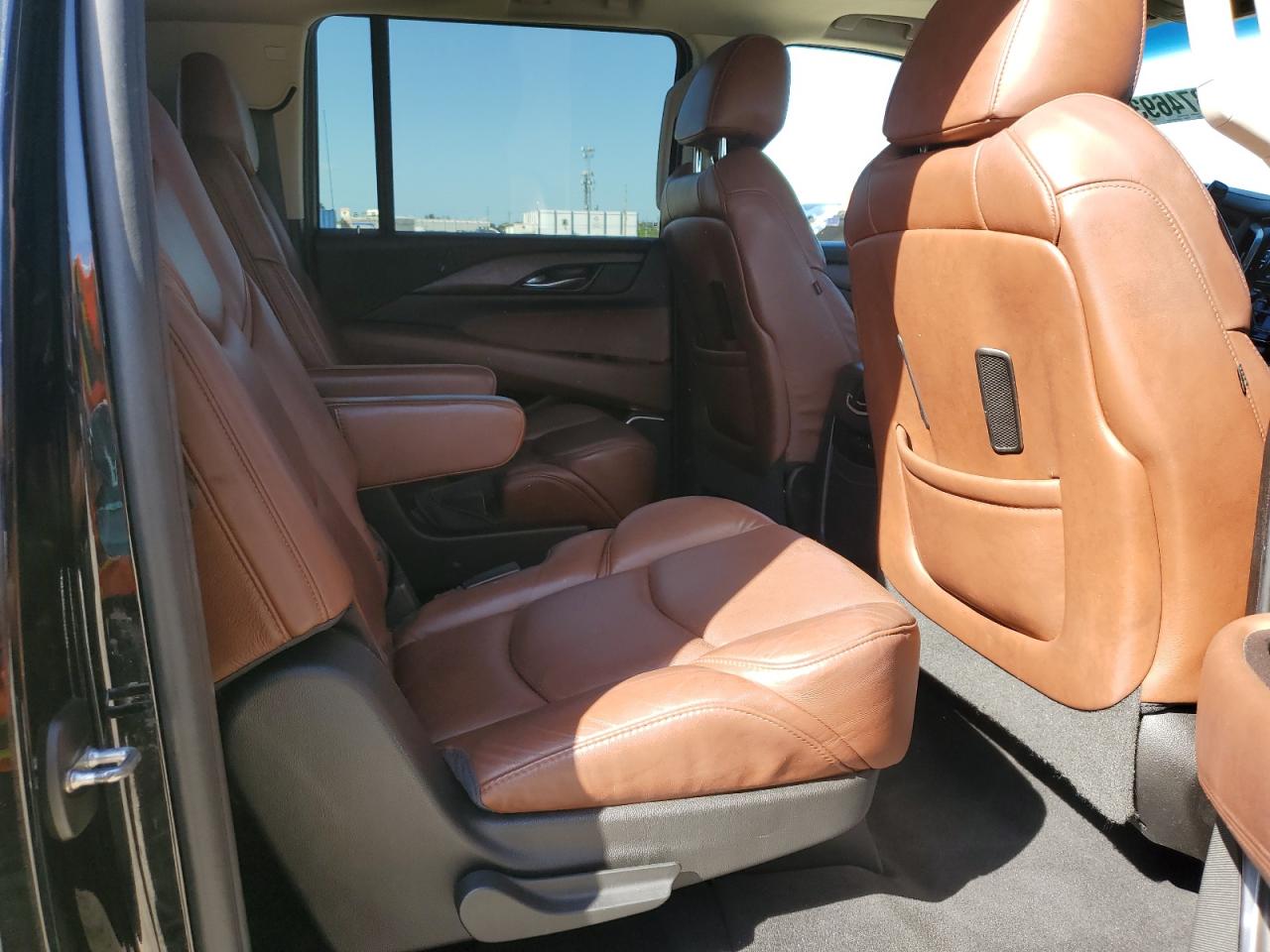 2018 Cadillac Escalade Esv Premium Luxury VIN: 1GYS3JKJ5JR286009 Lot: 87469355