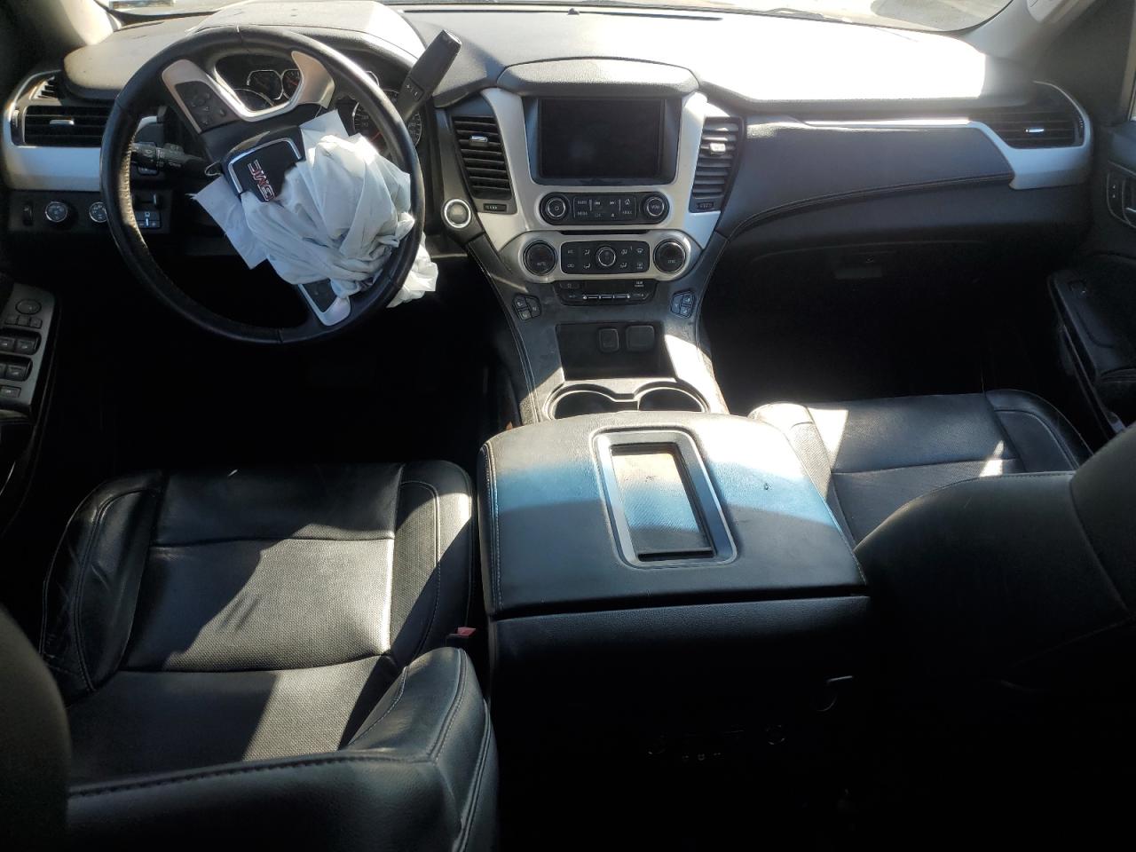 2015 GMC Yukon Xl K1500 Slt VIN: 1GKS2HKC1FR174953 Lot: 89447855