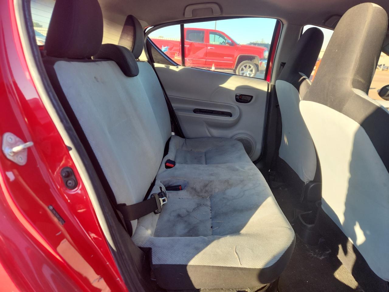 2012 Toyota Prius C VIN: JTDKDTB34C1020756 Lot: 82619425