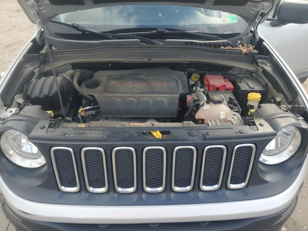 2018 Jeep Renegade Sport VIN: ZACCJBAB2JPJ28738 Lot: 85681315