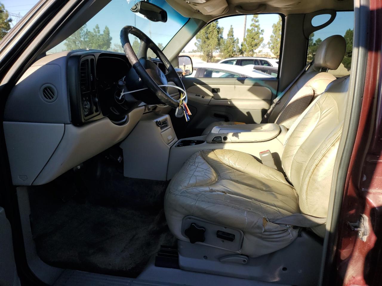 2000 GMC Yukon VIN: 1GKEC13T9YJ147114 Lot: 87263945