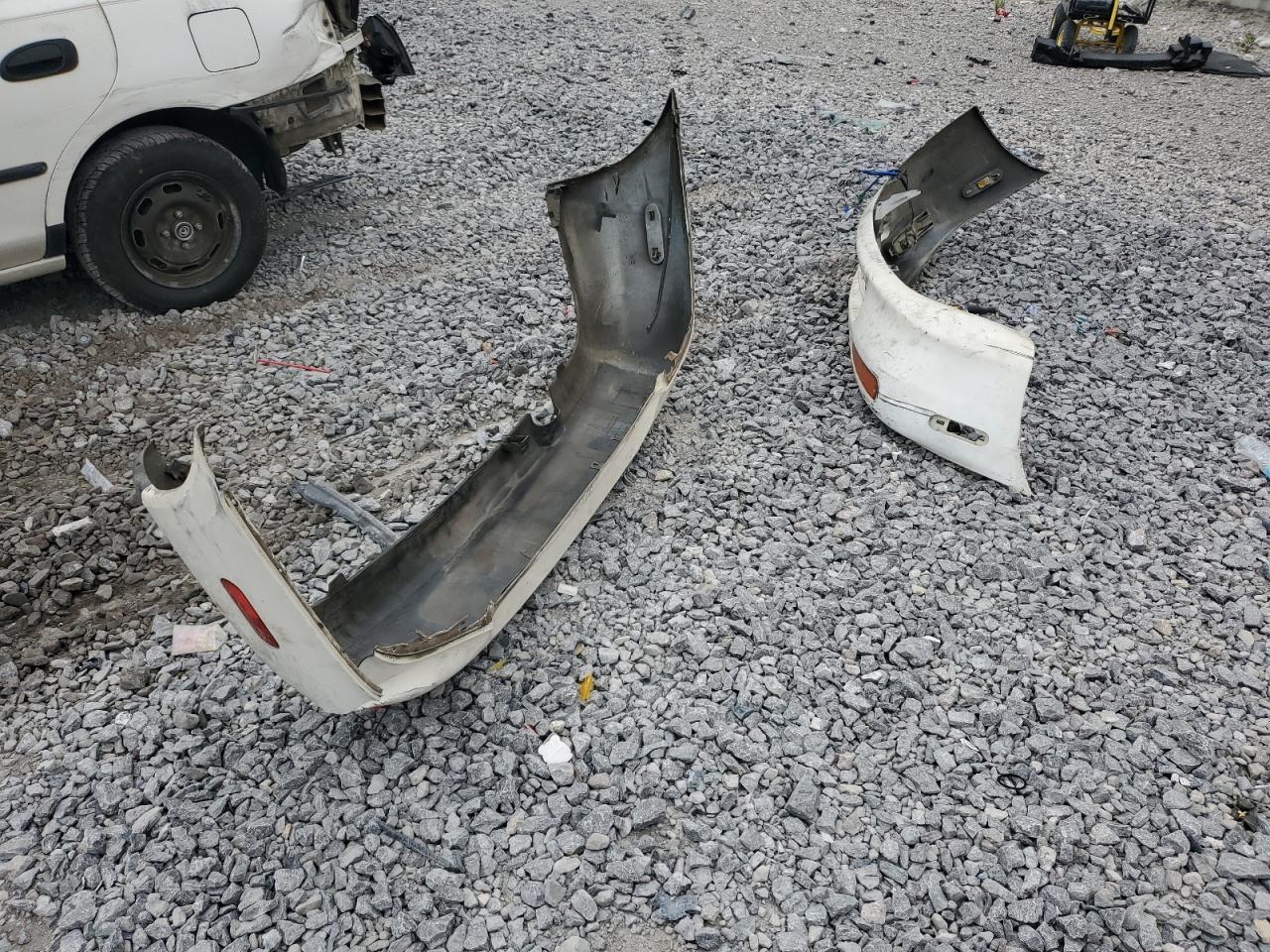 1996 Mazda Protege Dx VIN: JM1BB1411T0333839 Lot: 82264215