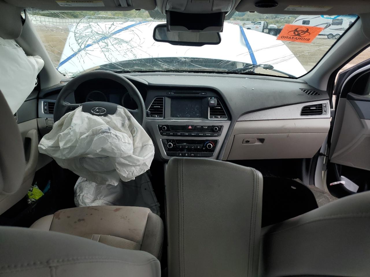 2016 Hyundai Sonata Se VIN: 5NPE24AFXGH303245 Lot: 82358425