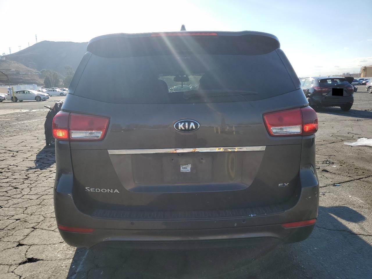 2016 Kia Sedona Ex VIN: KNDMC5C14G6184313 Lot: 86894665