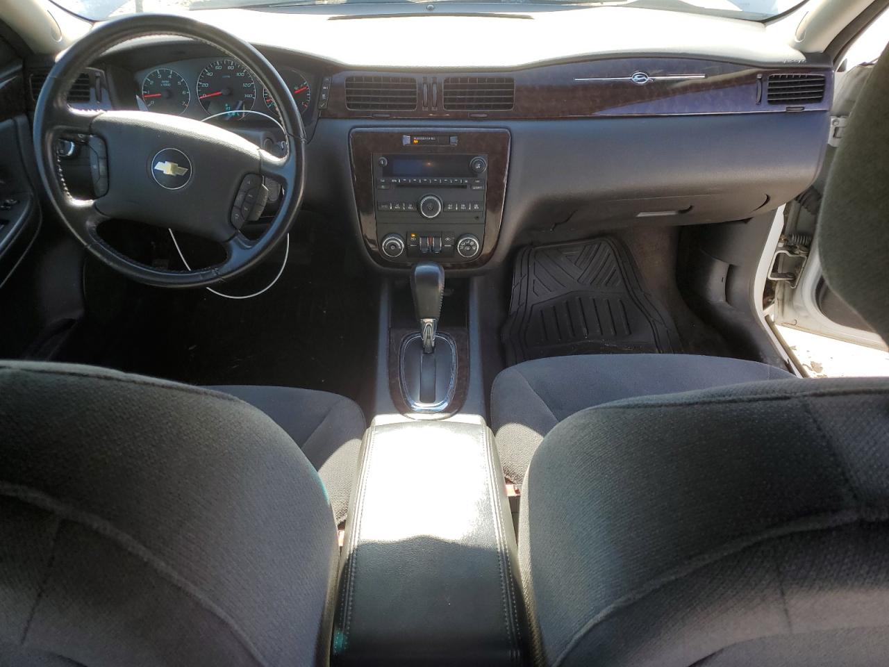 2014 Chevrolet Impala Limited Lt VIN: 2G1WB5E33E1127818 Lot: 85299215