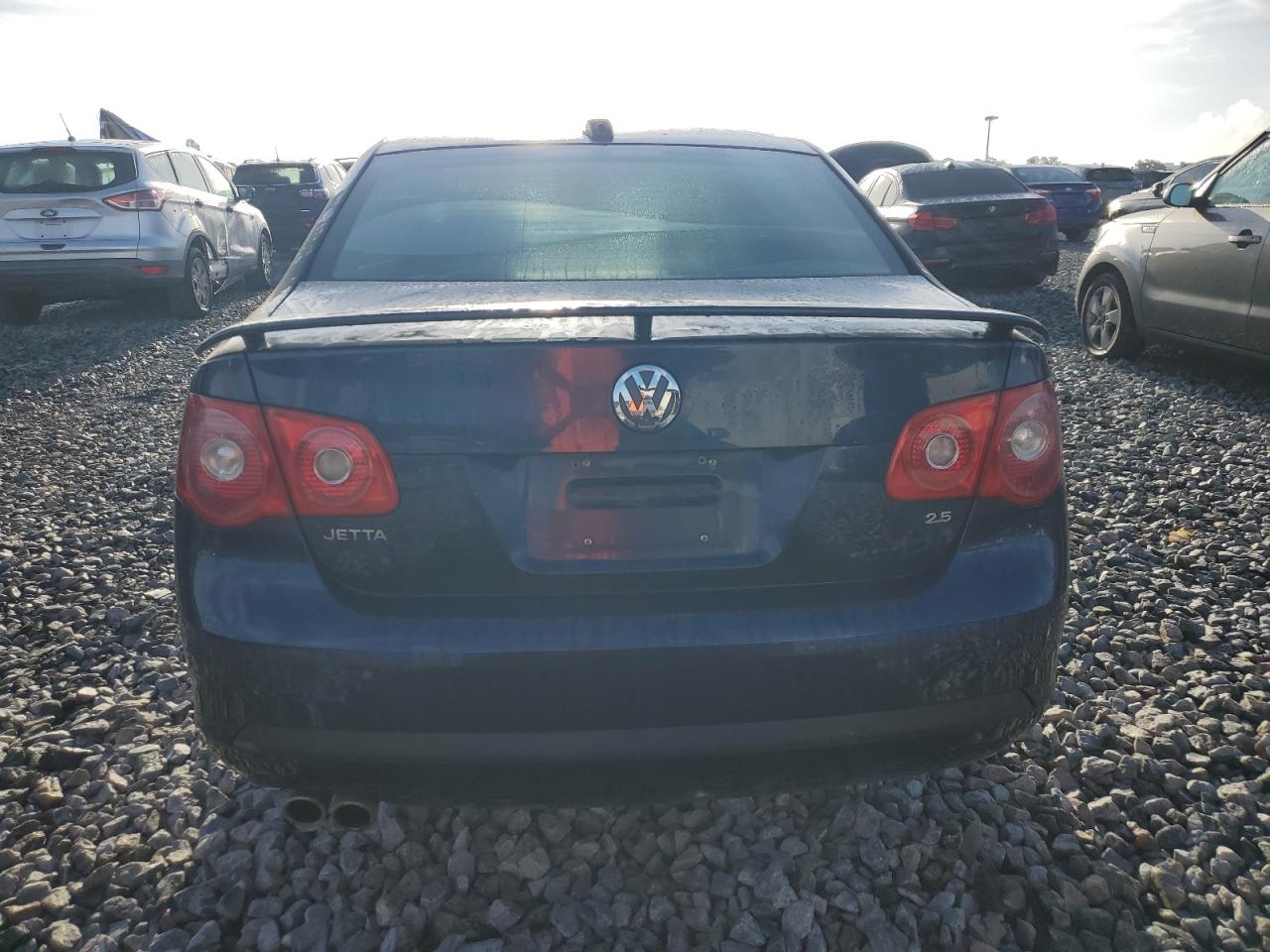 2006 Volkswagen Jetta 2.5 Option Package 1 VIN: 3VWSF71K96M707410 Lot: 85007445