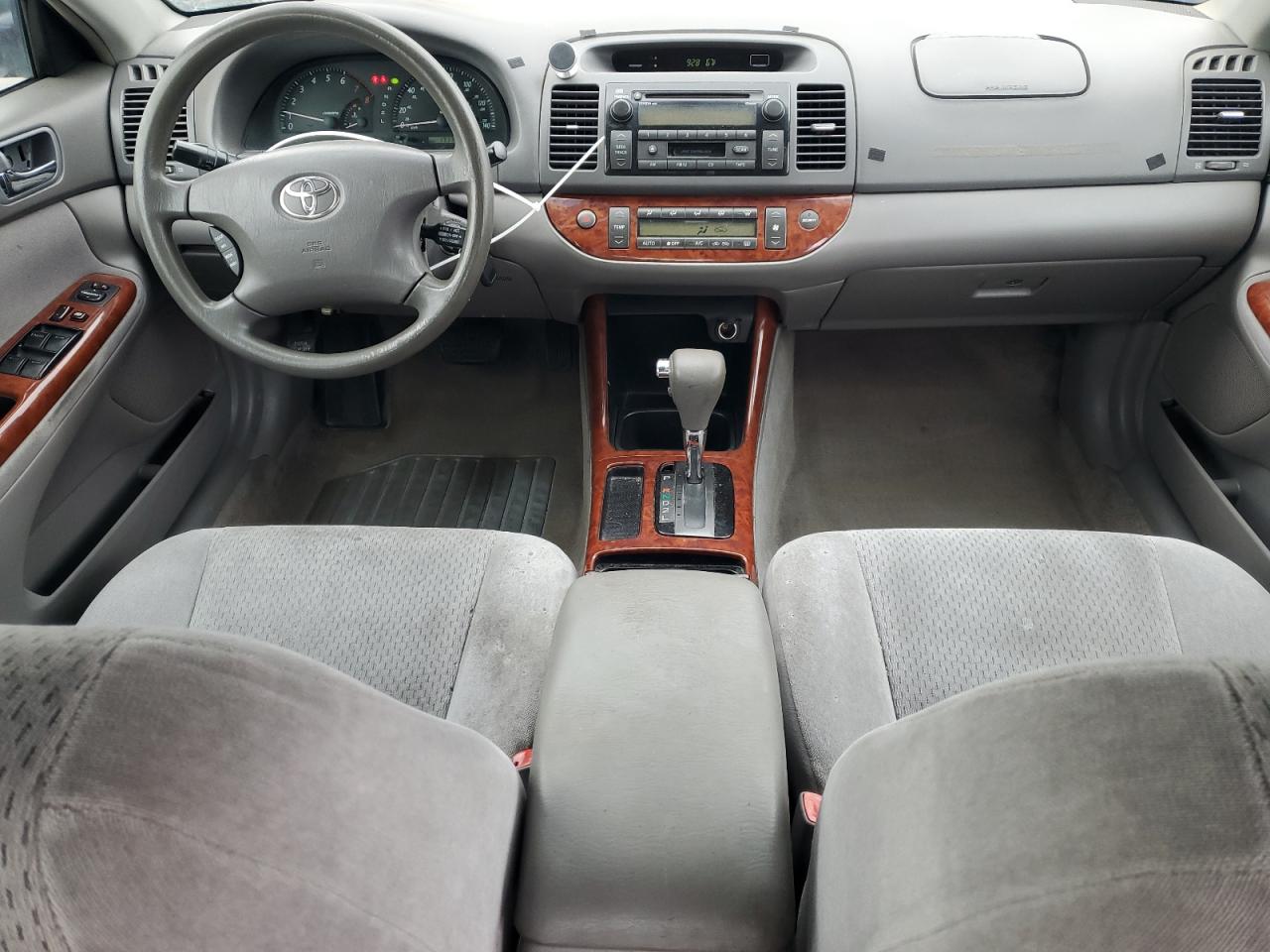 2004 Toyota Camry Le VIN: 4T1BE32K24U300997 Lot: 84366275