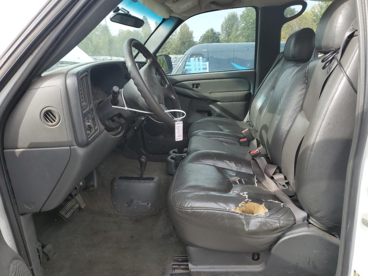 2004 Chevrolet Silverado K2500 Heavy Duty VIN: 1GCHK231X4F158233 Lot: 82200445