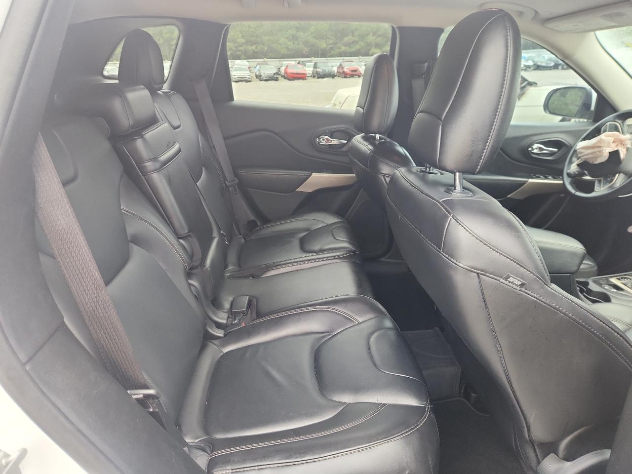 2018 Jeep Cherokee Limited VIN: 1C4PJLDB4JD513903 Lot: 85509415