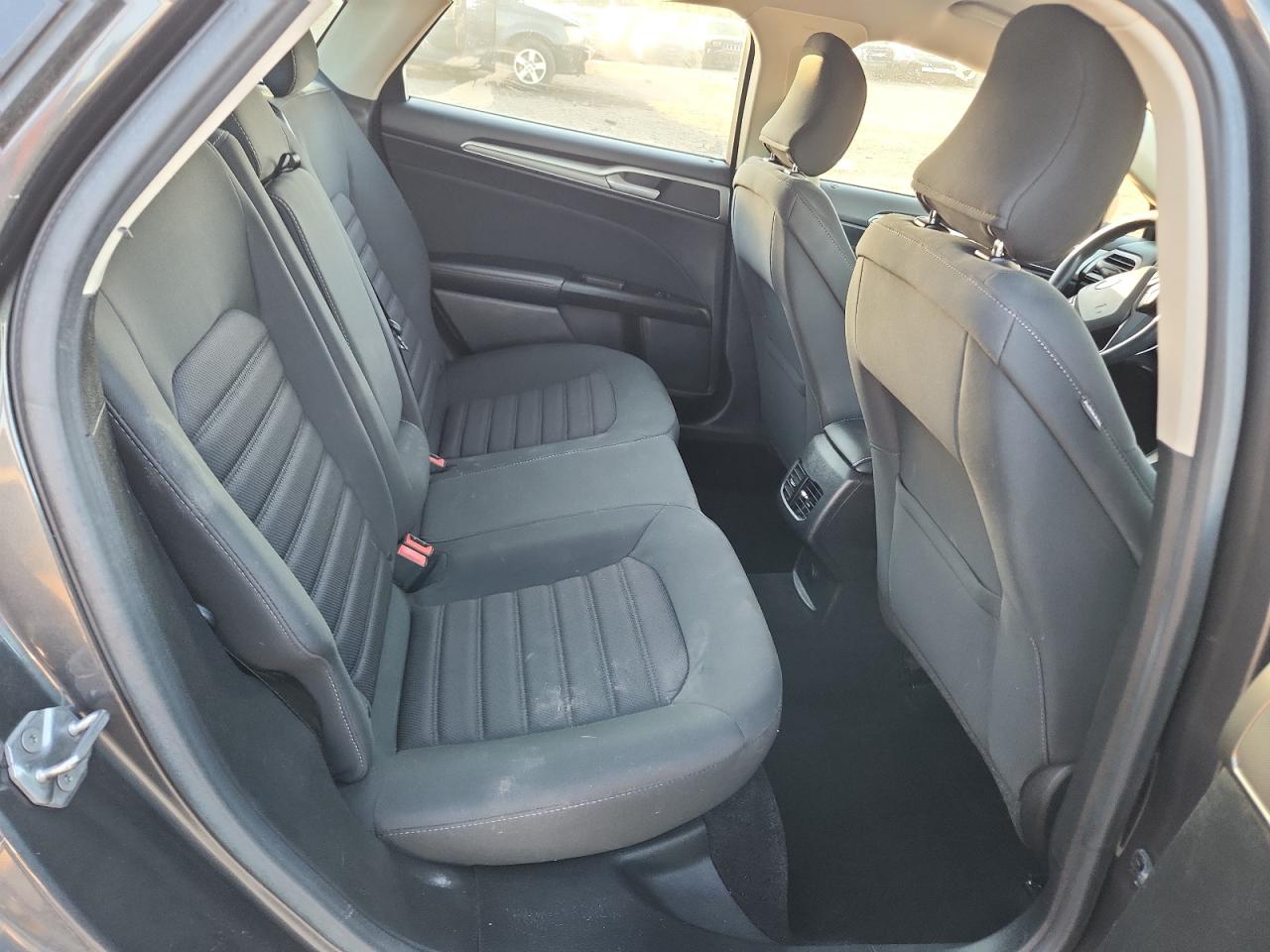 2017 Ford Fusion Se VIN: 3FA6P0H7XHR175042 Lot: 86600045