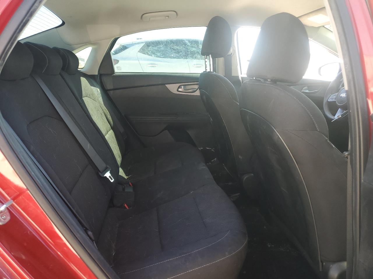 2021 Kia Forte Fe VIN: 3KPF24AD6ME330655 Lot: 82443195