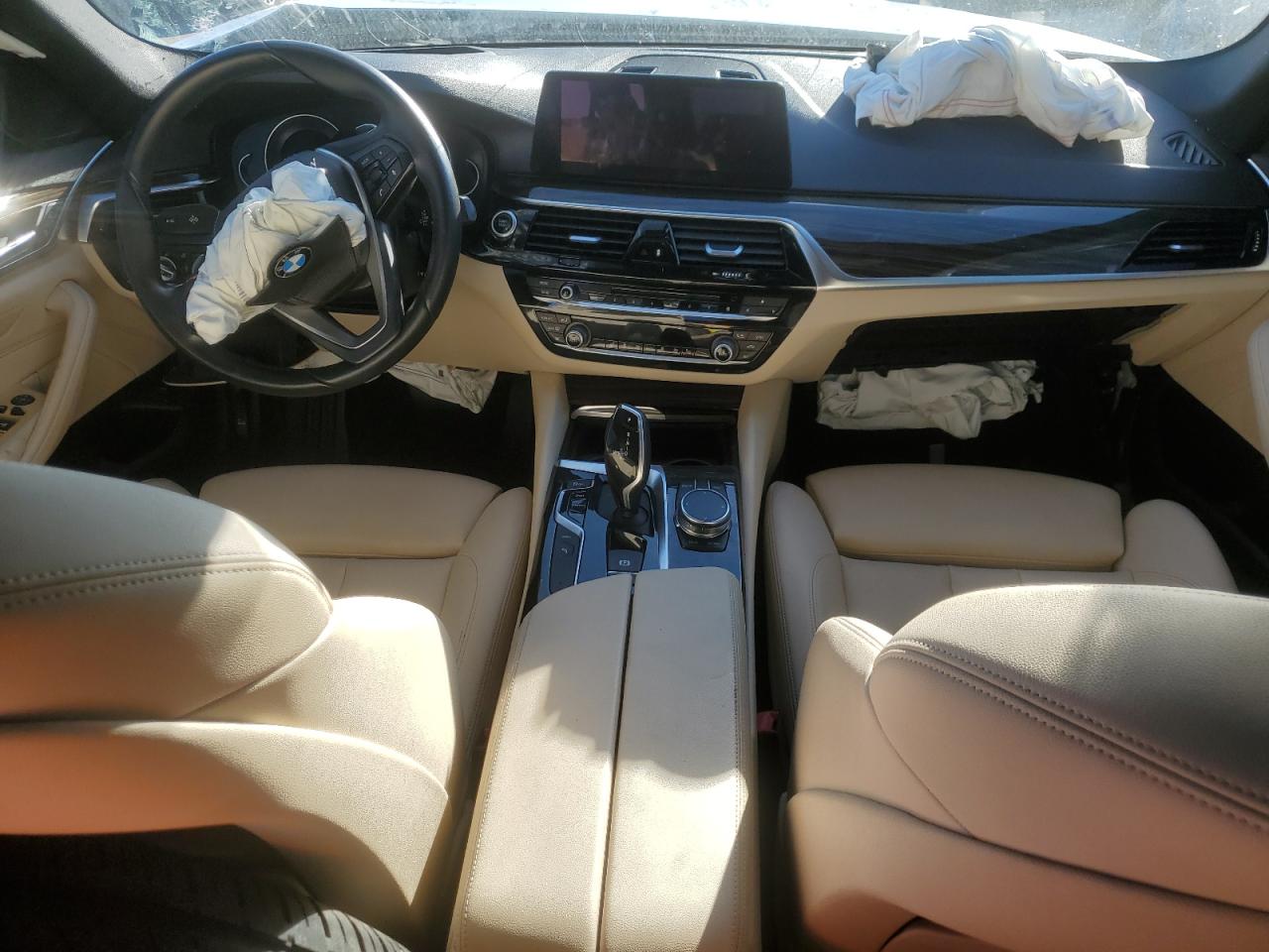 2018 BMW 530E VIN: WBAJA9C55JB252052 Lot: 87058685