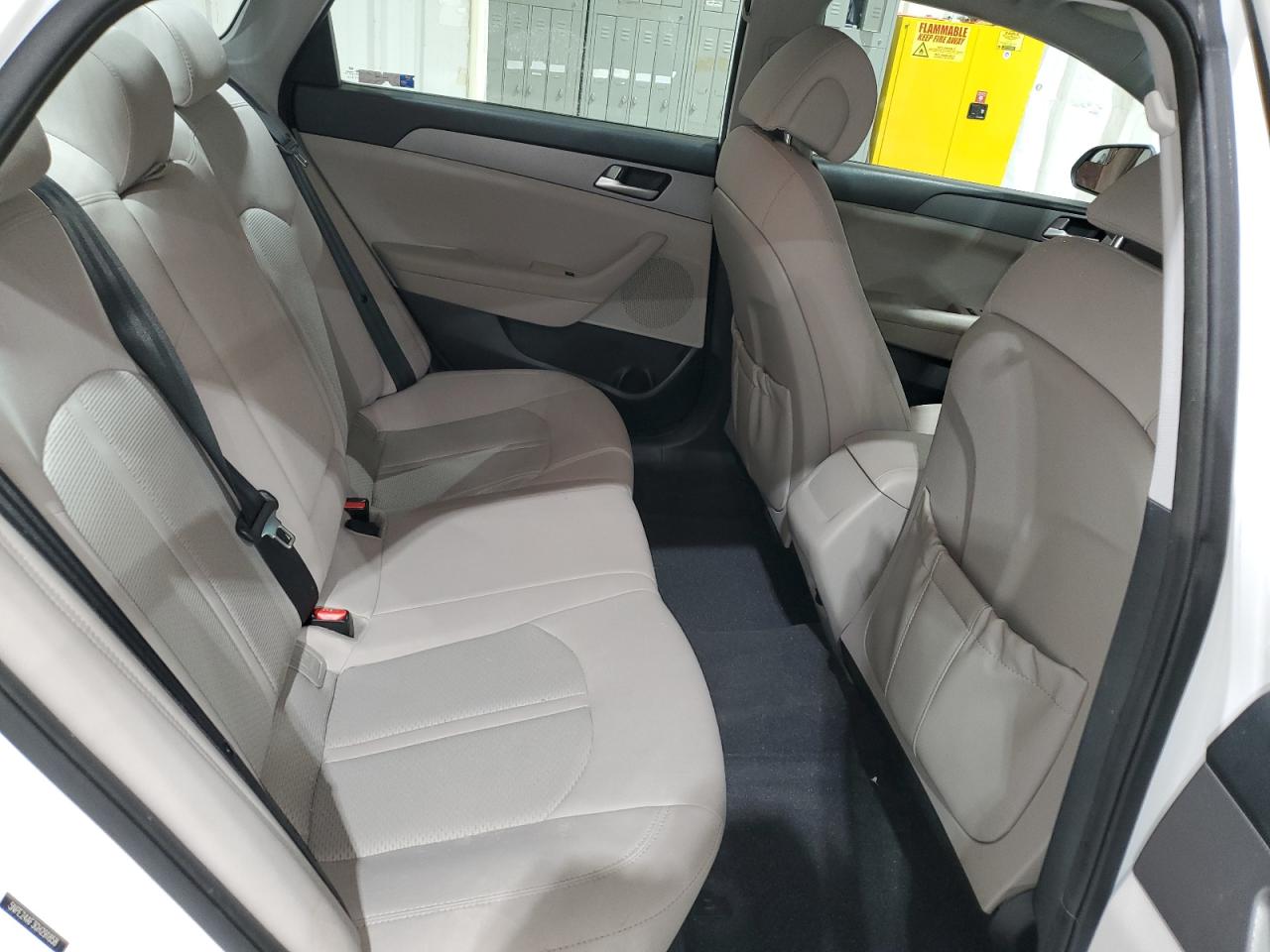 2016 Hyundai Sonata Se VIN: 5NPE24AF3GH291858 Lot: 83811505