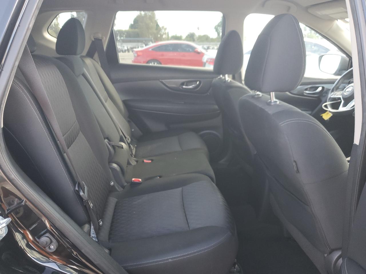 2018 Nissan Rogue S VIN: KNMAT2MT6JP507067 Lot: 81952025