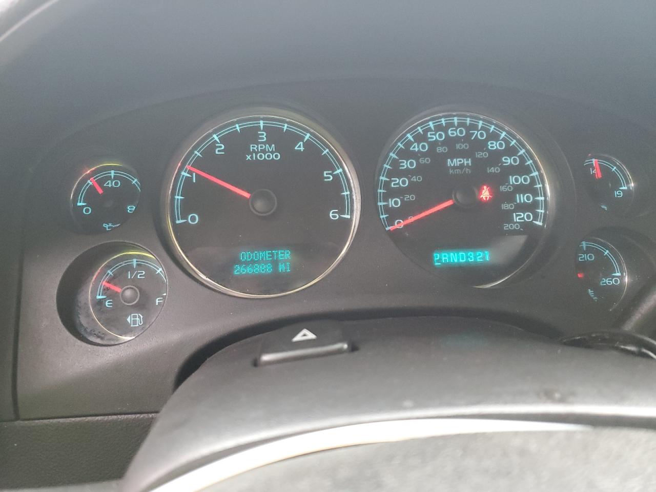 2008 Chevrolet Tahoe K1500 VIN: 1GNFK13078J204751 Lot: 82406205