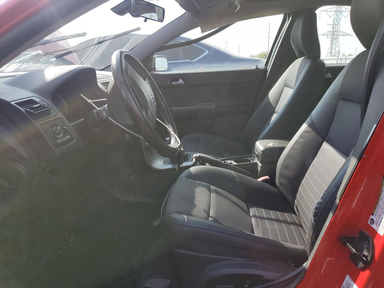 2005 Volvo S40 2.4I VIN: YV1MS382552083854 Lot: 86871015