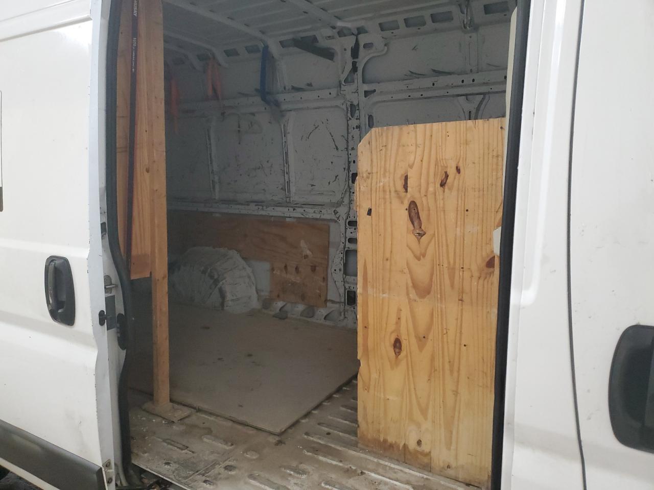 2017 Ram Promaster 2500 Delivery Van VIN: 3C6TRVDG0HE535184 Lot: 90458195