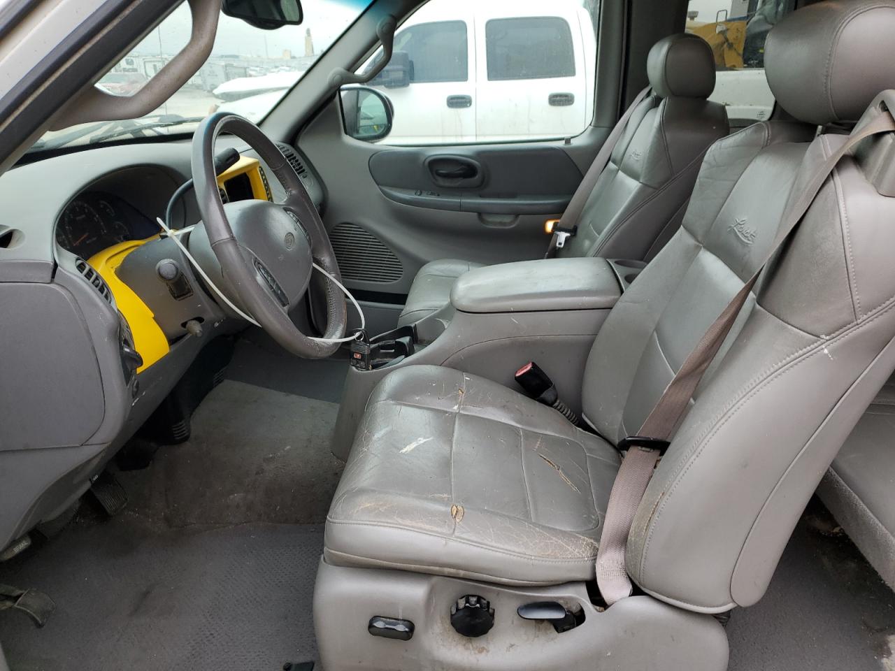 2002 Ford F150 VIN: 1FTRX18L72NA37852 Lot: 82763095