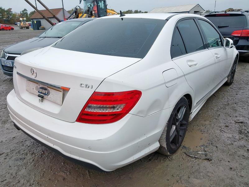 2013 MERCEDES-BENZ C CLASS C250 CDI BLUEEFFICIENCY AMG SPORT 4DR AUTO