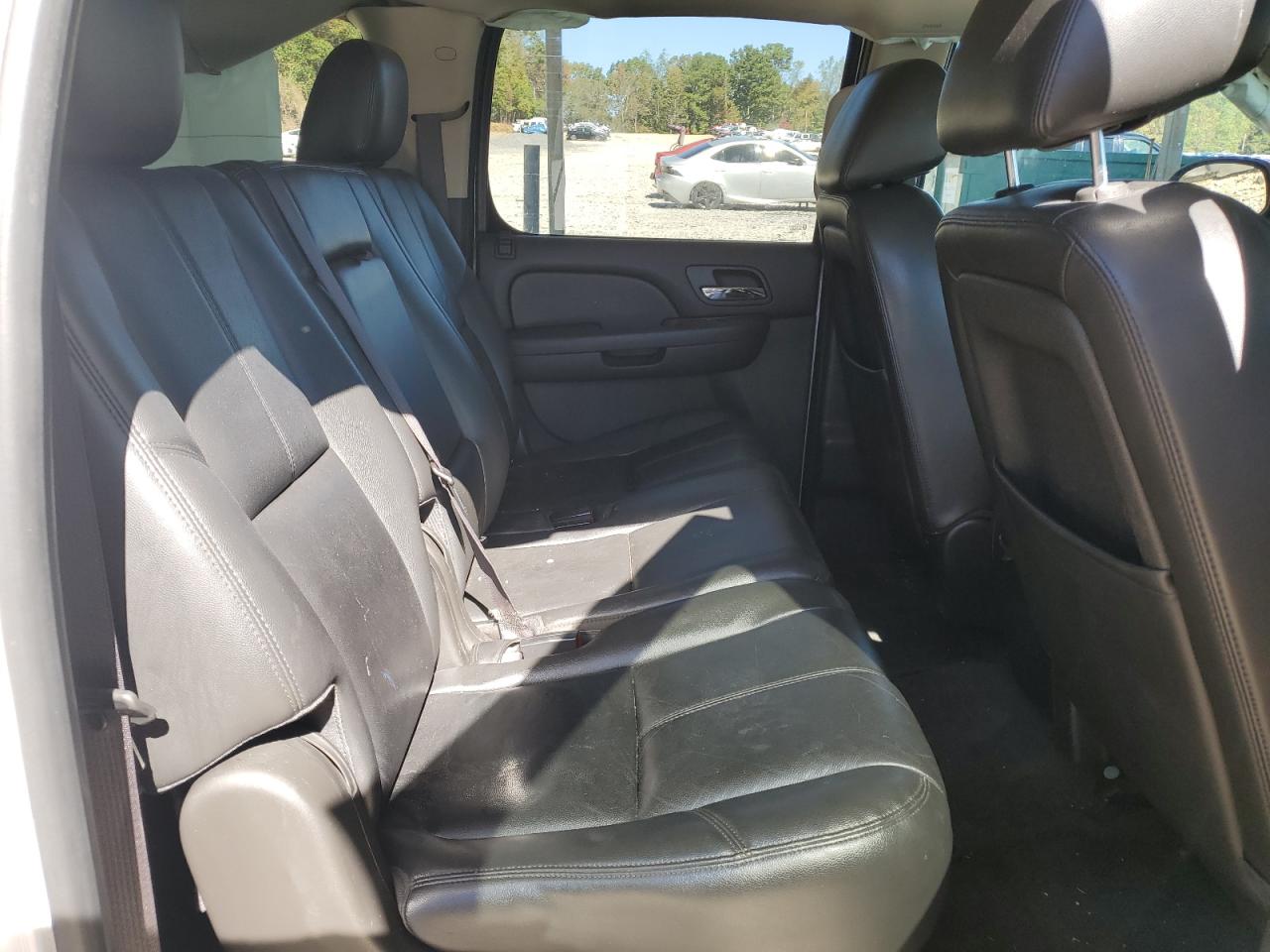 2014 GMC Yukon Xl C1500 Slt VIN: 1GKS1KE01ER149597 Lot: 82615045