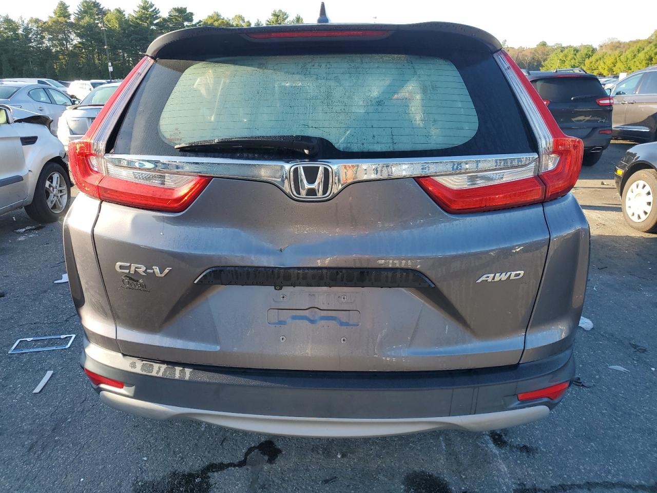 2018 Honda Cr-V Lx VIN: 2HKRW6H33JH233124 Lot: 84659305