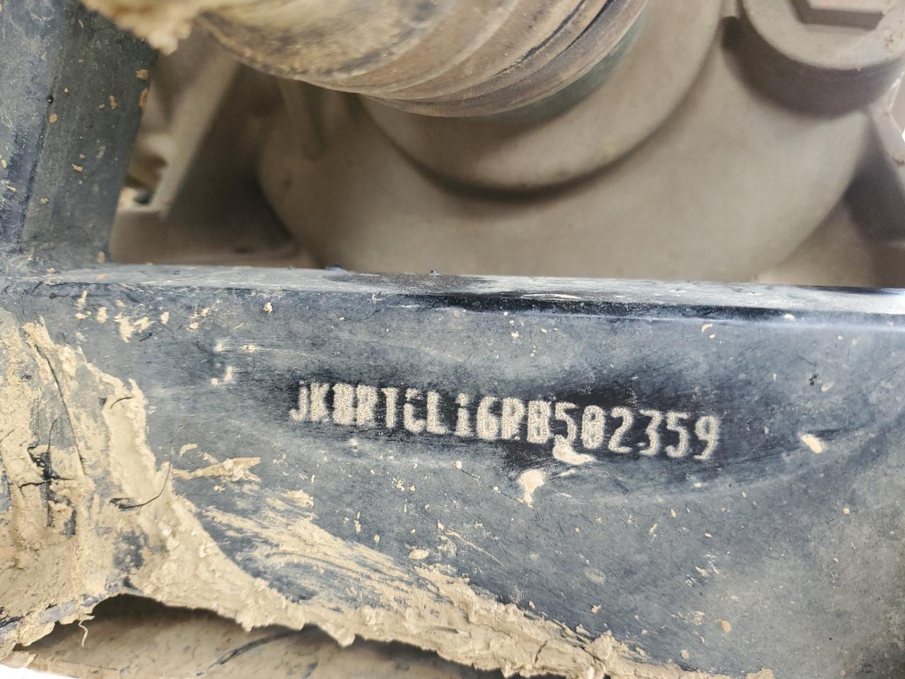 2024 Kawasaki Krt800 L VIN: JKBRTCL16RB502359 Lot: 85850265