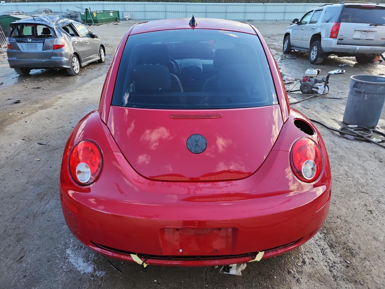 2007 Volkswagen New Beetle 2.5L Option Package 1 VIN: 3VWRW31CX7M502700 Lot: 90595915