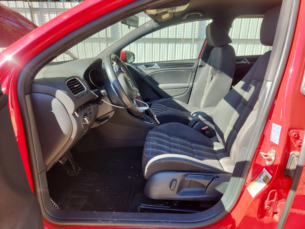 2013 Volkswagen Gti VIN: WVWHD7AJ9DW115982 Lot: 81940295